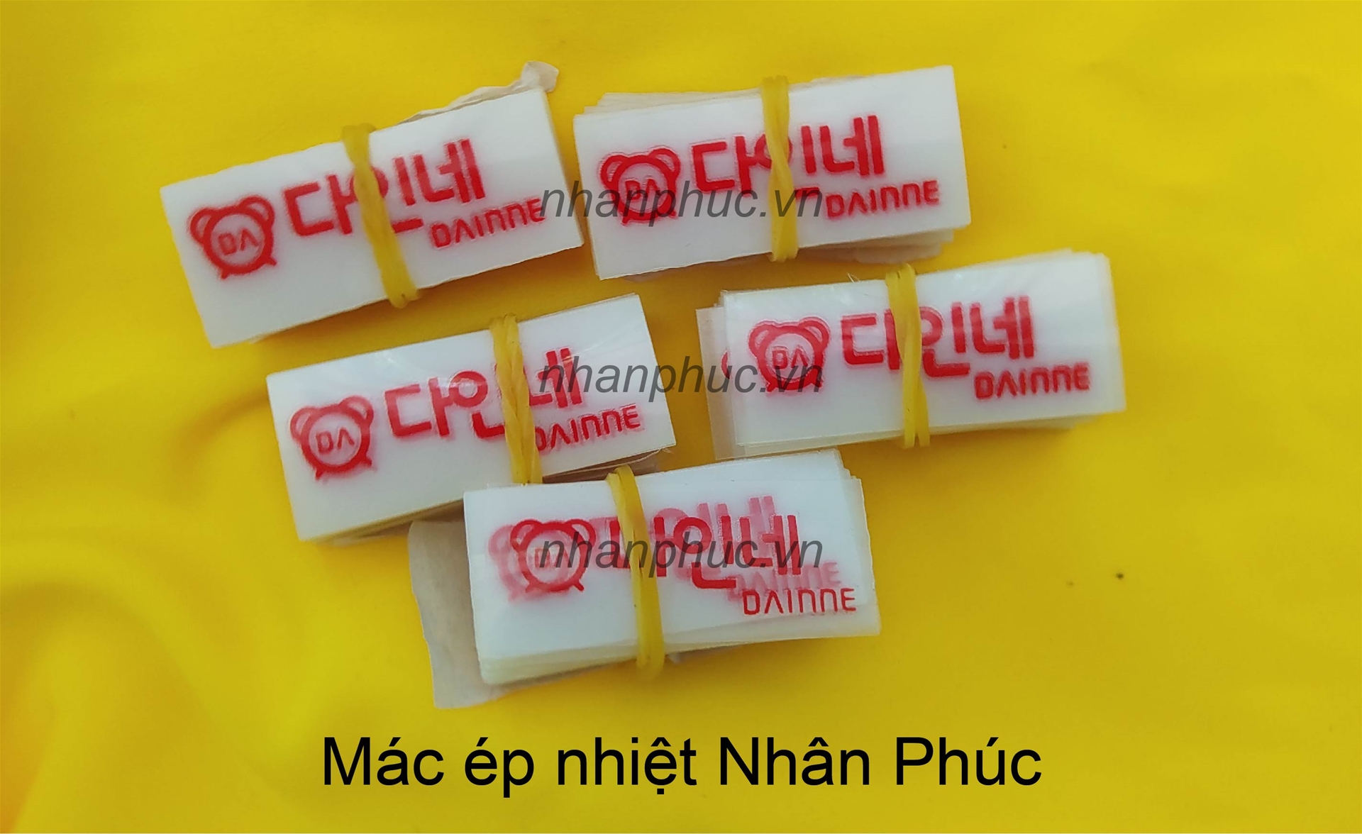 In nhãn mác quần áo ép chuyển nhiệt Nhân Phúc giá rẻ ở tại Hà Nội